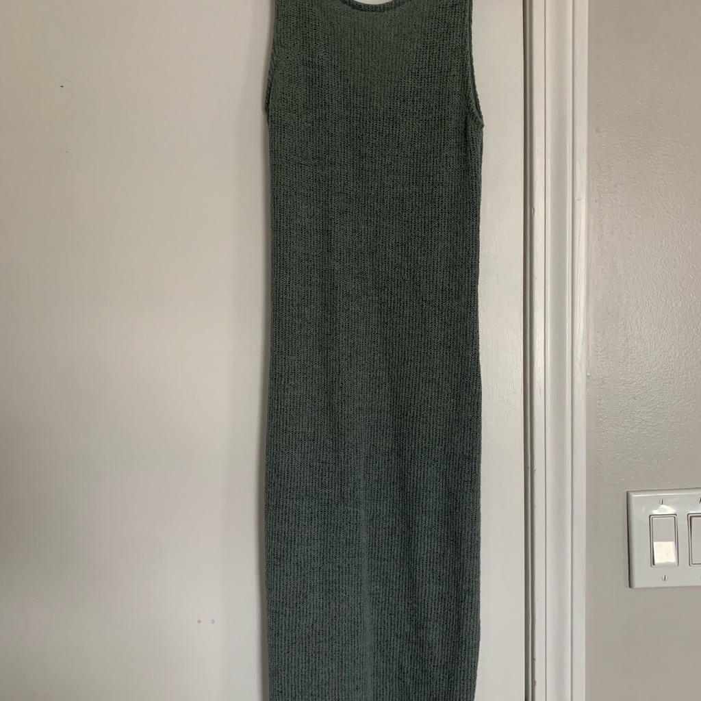 Zara Sleeveless Midi Dress In Deep Green